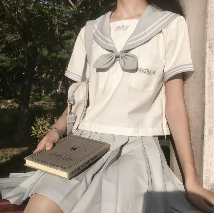 伞少女